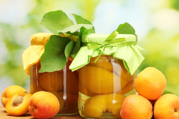 1_Zimnie-frukty-ili-konservatsiya-ot-babushek-chto-luchshe_ladybox.info_.jpg